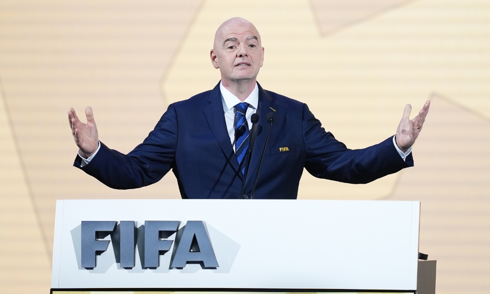 勞埃德在職 勞埃德在職